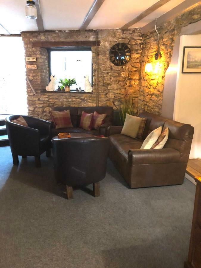 The George At Nunney Hotel Exterior photo